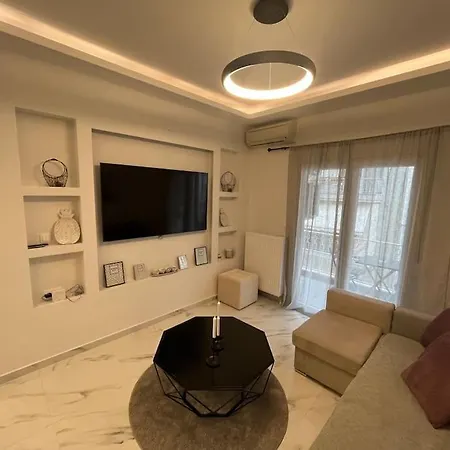 Luxurious In The Heart Of Apartament *